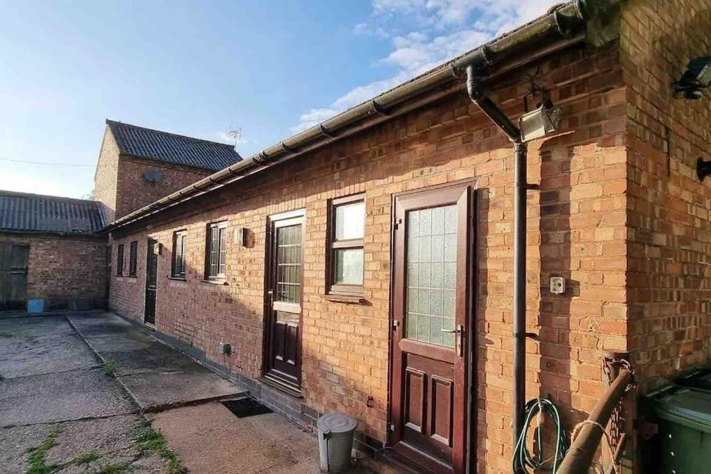 Ferienwohnung Hillfields Farm Barn - A Rural Equestrian Escape Coventry Exterior foto